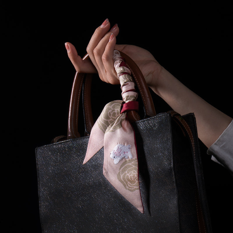 Moonlit Rabbit Xiangfei Edition Pink Real Silk Ribbon Luxury Handmade