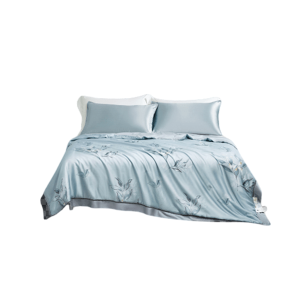 Rhine Royal Summer Silk Quilt Lightweight Breathable Mulberry Silk Blanket for Hot Weather