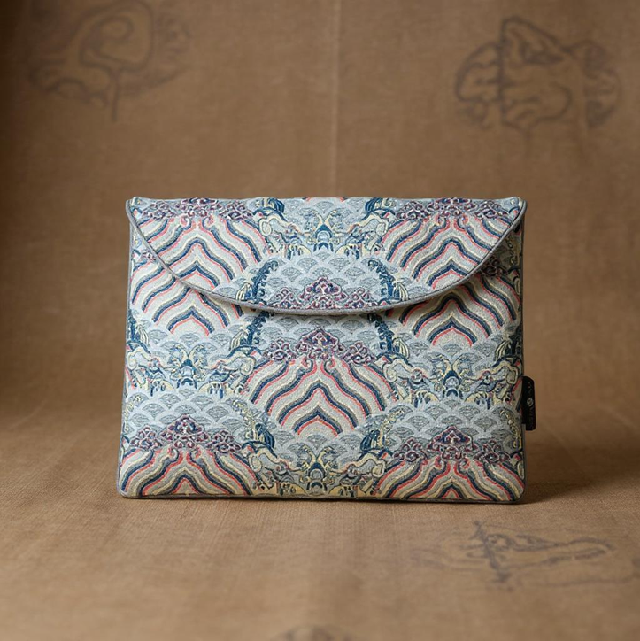 Traditional Chinese Brocade iPad Case Elegant Tide Pattern Protective Cover
